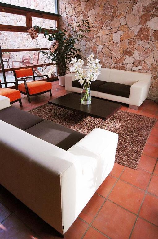 Standard Double Room,27111686:JPEG